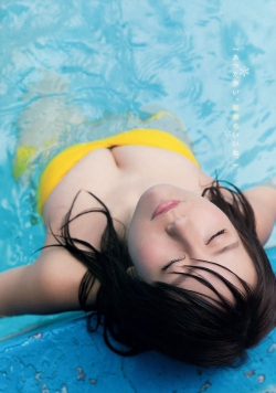 【SSS級美女】 大場美奈ちゃんのすべすべ素肌と水着のエロス画像www