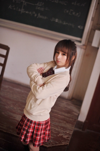 [可愛い]【美少女】台湾の美少女が日本のJK制服コスした結果www