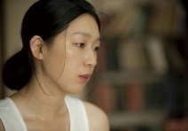 江口のりこ レイプシーンがエロい映画「戦争と一人の女」ヌードで体当たり フラッシュ 動画 画像