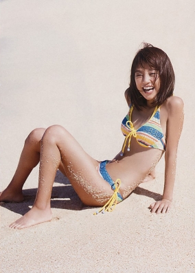 S級美女・岡副麻希のセクシー水着画像70枚【ビキニ姿が可愛すぎてやばいです！】