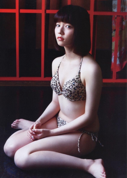 S級美少女・島崎遥香の水着画像160枚【ビキニ姿が可愛すぎてやばいです！】
