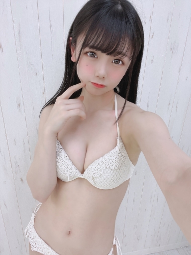 S級美少女・蒼井聖南の水着画像まとめ【ビキニ姿が可愛すぎてやばいです！】