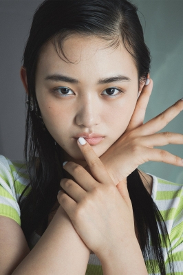 【櫻坂46】「逸材感がすごい」15歳・山崎天、『ViVi』専属モデルに抜てき！編集長「物凄いスター性がある」