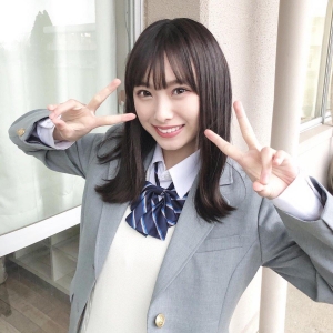 【NMB48】「国宝級」美少女・梅山恋和（17）、現役ラストイヤーの制服姿披露！「間違いなく世界一かわいいJK」絶賛の声殺到